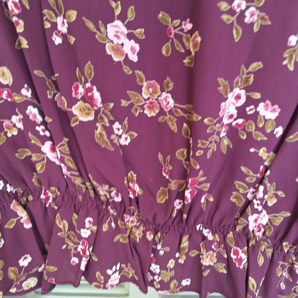 Plus Sz16/18 New Tags Faded Glory Blouse BOHO Maroon Floral Ruffle Scoop Neck - Picture 7 of 13